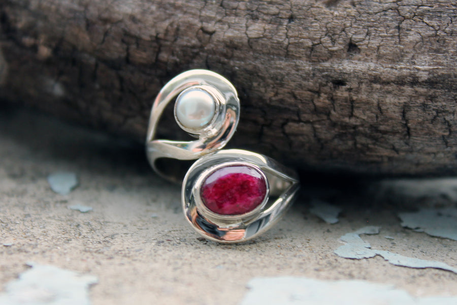 Silberring Perle und Rubin größenverstellbar
