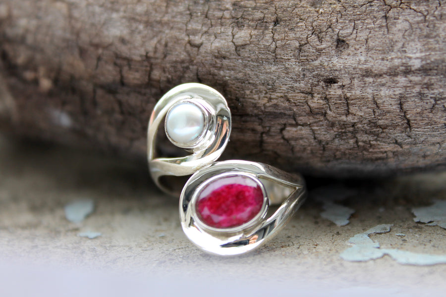 Silberring Perle und Rubin größenverstellbar