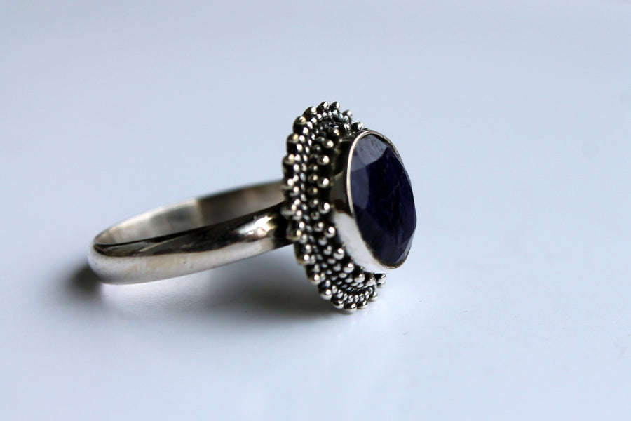 Silberring Pretty Namaste Saphir