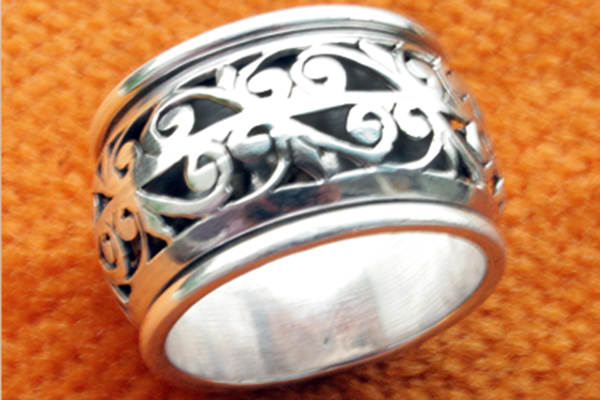 Wunschring Ornament